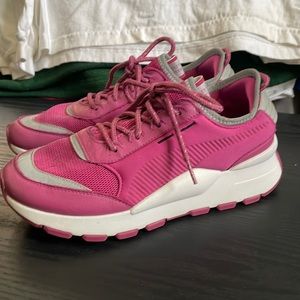 Puma size 8.5 pink rare